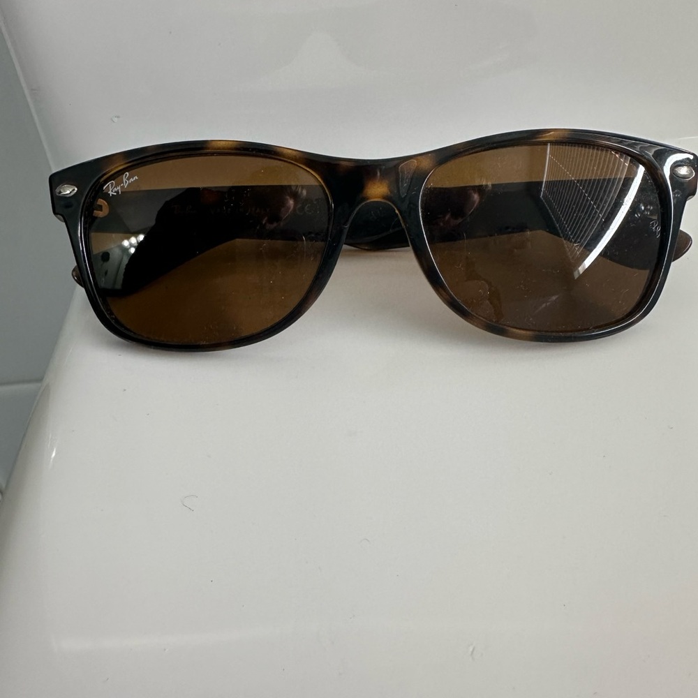 Ray-Ban Tortoise Shell Sunglasses